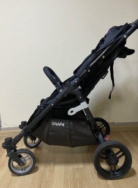 Коляска прогулочная Valco baby Snap 4 Coal Black (6м-4л)