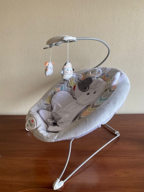 Кресло-шезлонг Mattel Fisher-Price Плюшевый Щенок Делюкс (0-12М)