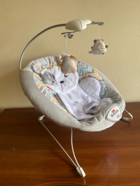 Кресло-шезлонг Mattel Fisher-Price Плюшевый Щенок Делюкс (0-12М)